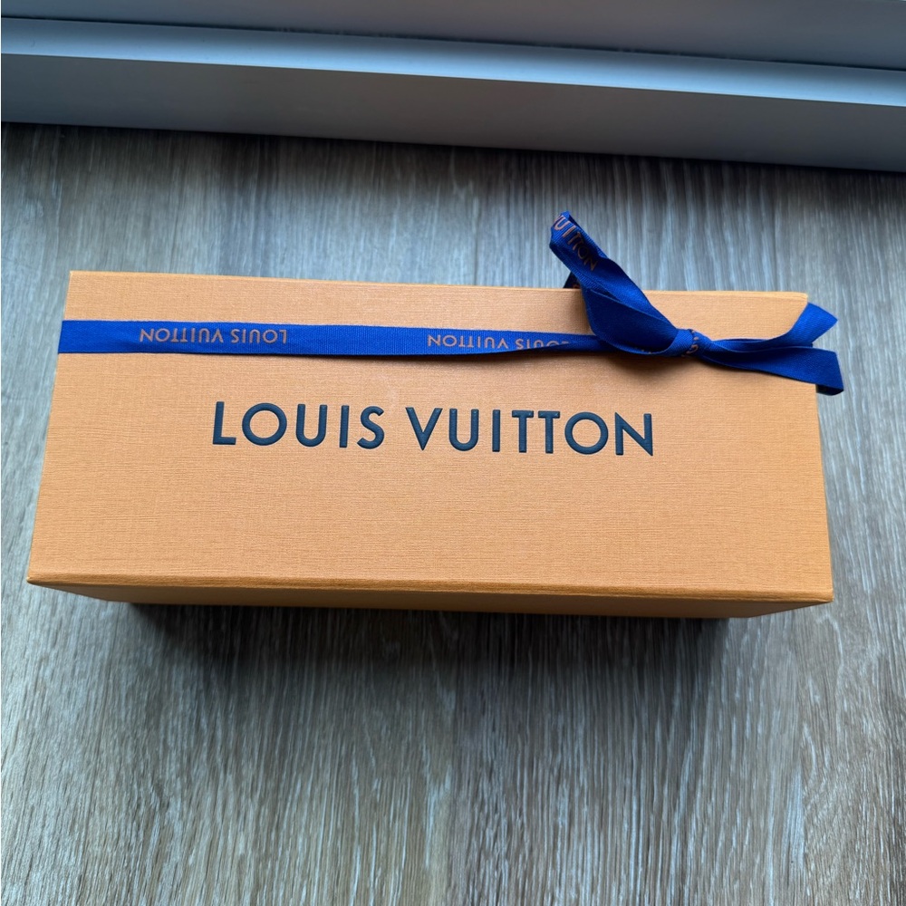 Louis Vuitton Perfume Box with Blue Ribbon